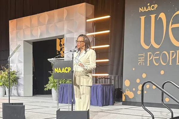 Angie Wells Emceed NAACP Convention