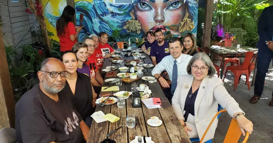 CWAers Meet with Sec Buttigieg