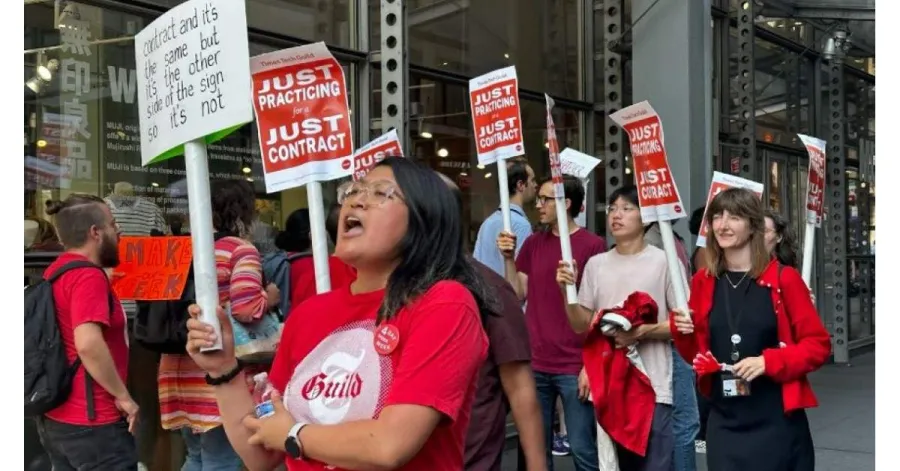 NYT Tech Guild Pickets in NYC